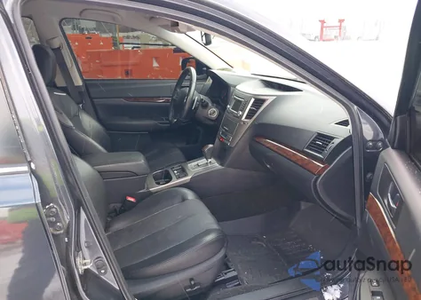 2013 Subaru Legacy 2.5I Limited из США, поврежденный, VIN 4S3BMCJ62D3002239